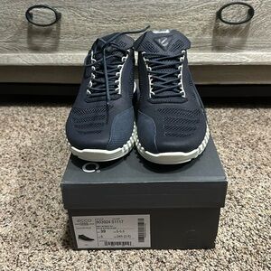 Ecco Zipflex Lifestyle Shoes